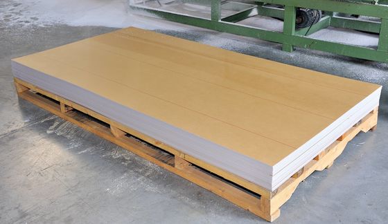 ओलेग बाहरी आंतरिक ऐक्रेलिक शीट कट यूवी प्रिंट मुड़ा हुआ लेजर कट